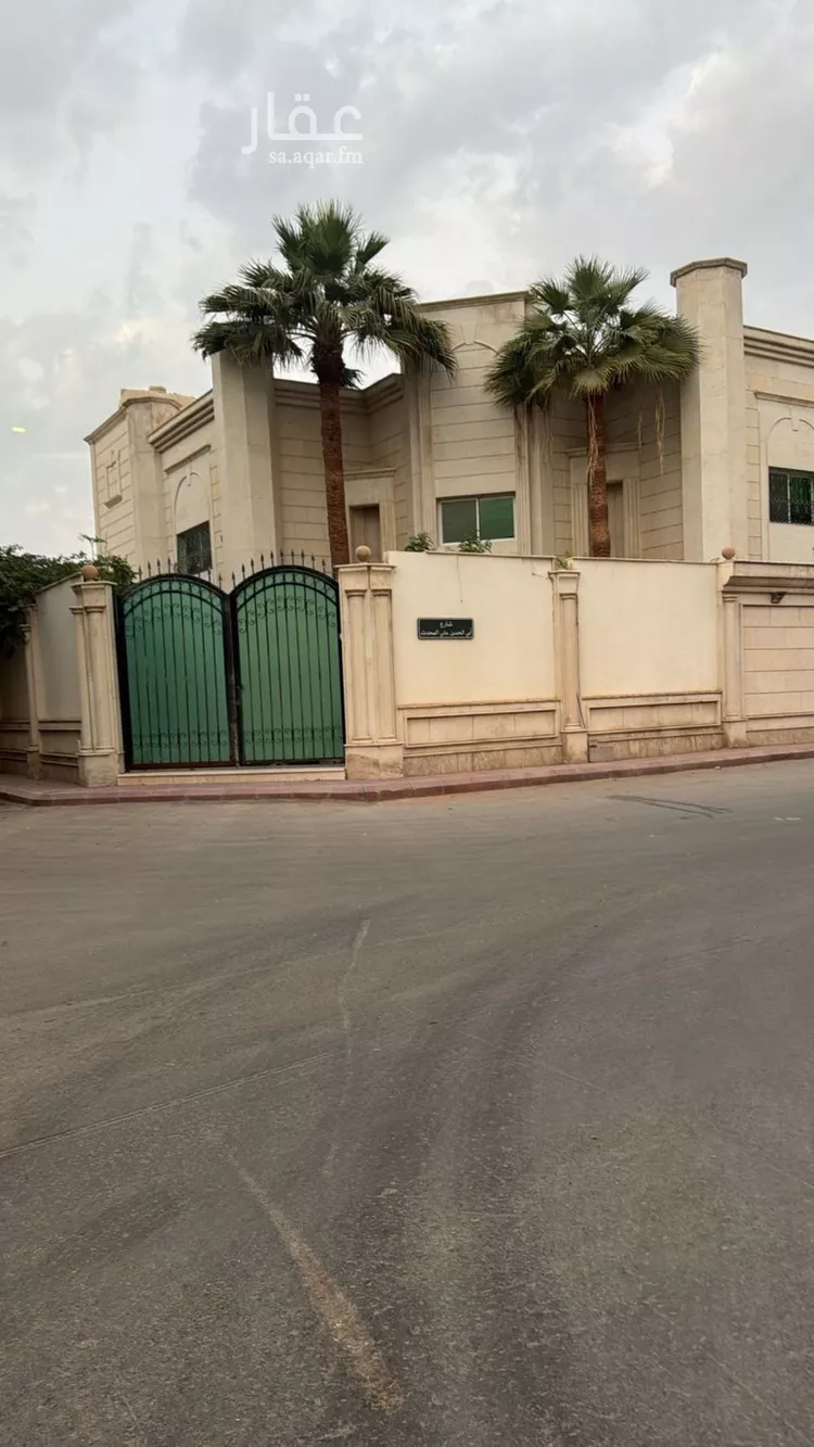 فيلا للبيع في شارع أبي الحسن علي المحدث, حي الربيع, مدينة الرياض, منطقة الرياض صورة 2