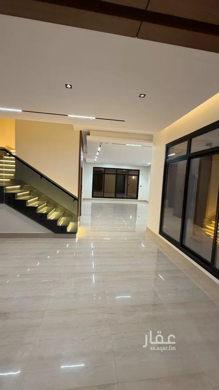 فيلا للبيع في شارع عبدالوهاب بن السلار, حي النرجس, مدينة الرياض, منطقة الرياض 8