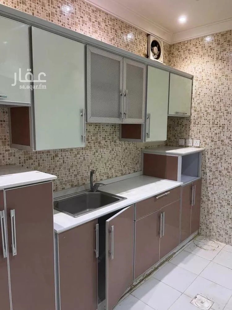 شقة للإيجار في شارع سفيان بن يزيد ، حي الواحة ، جدة ، جدة صورة 4