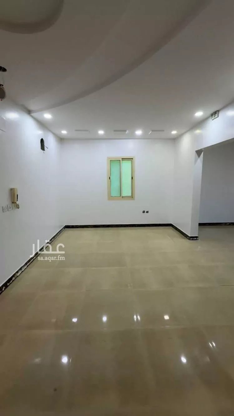 شقة للإيجار في شارع الساعه, حي ظهرة لبن, مدينة الرياض, منطقة الرياض