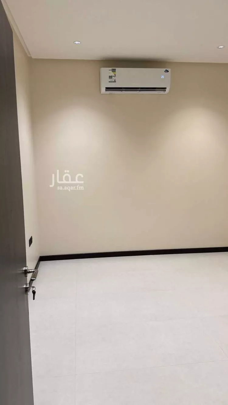شقة للإيجار في شارع 20ب, حي الجامعة, مدينة الظهران, المنطقة الشرقية صورة 4