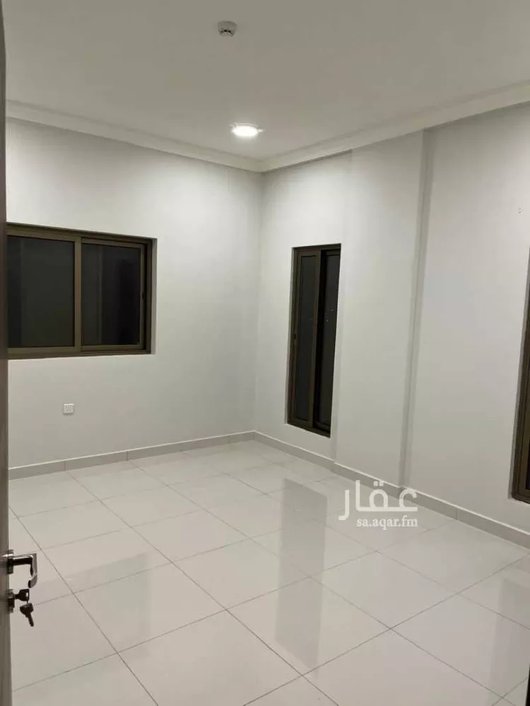 شقة للبيع في شارع الانباري, حي الجامعة, مدينة الظهران, المنطقة الشرقية 8
