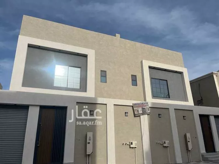 فيلا للبيع في شارع عمر بن مسعود, حي الراكة الجنوبية, مدينة الخبر, المنطقة الشرقية صورة 2