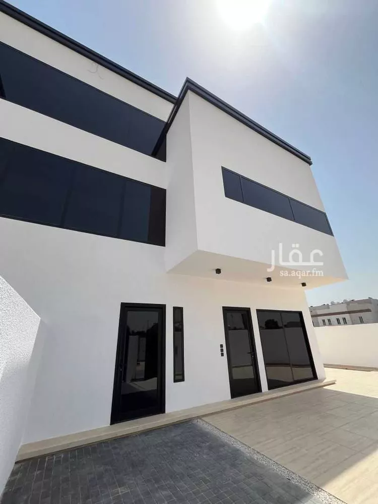 فيلا للبيع في حي الراكة الشمالية, مدينة الدمام, المنطقة الشرقية صورة 2