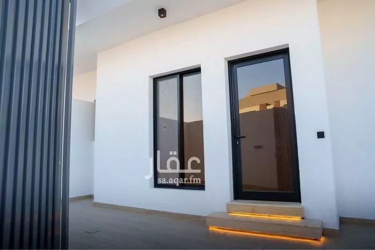 فيلا للبيع في شارع ابن منظور, حي الراكة الشمالية, مدينة الدمام, المنطقة الشرقية صورة 2