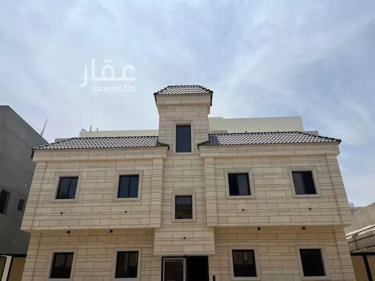 عمارة للبيع في شارع عبدالله الطائي, حي الراكة الشمالية, مدينة الدمام, المنطقة الشرقية 1 صورة