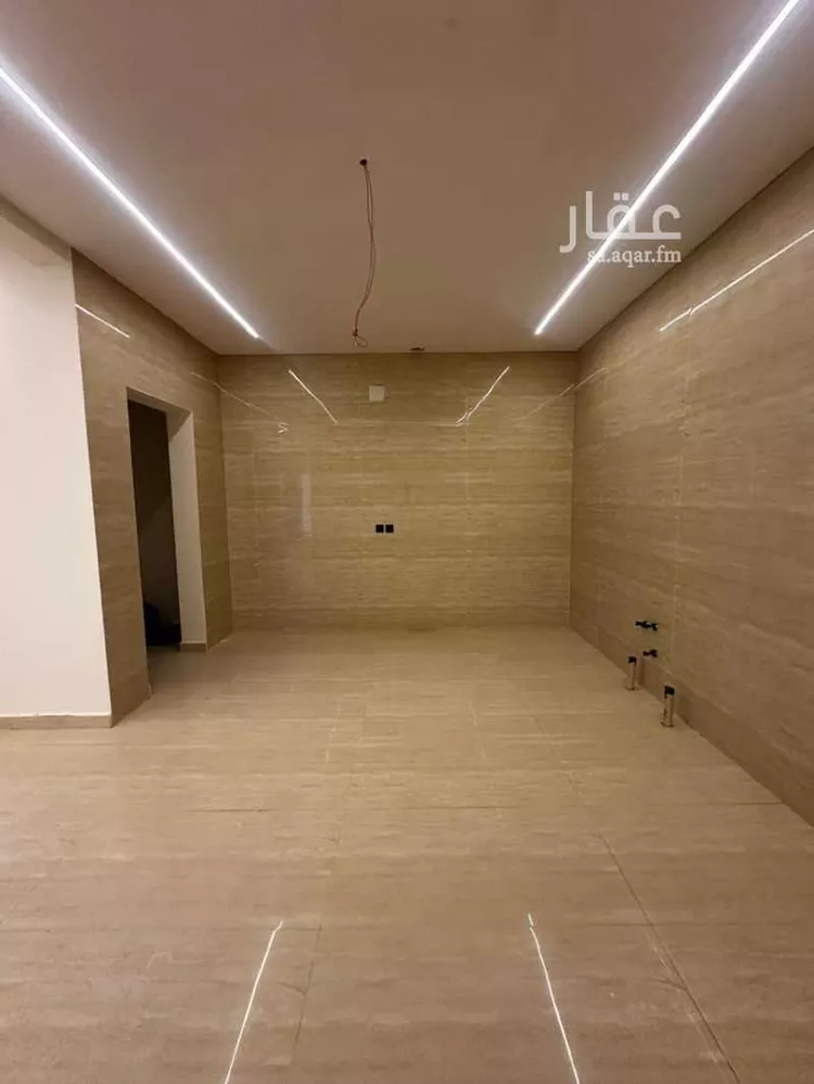 فيلا للبيع في شارع أحمد البسيلي, حي بدر, مدينة الرياض, منطقة الرياض صورة 2