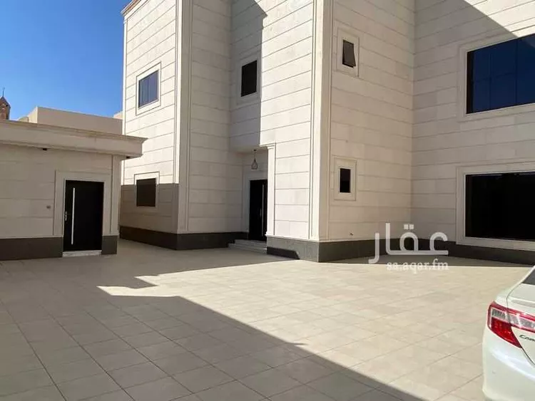 فيلا للبيع في شارع إبراهيم الخضيري, حي الصفاء, مدينة البكيرية, منطقة القصيم صورة 2