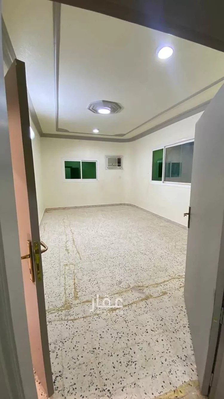 Floor for Rent in Al Bukayriyah Al Nahdah صورة 5