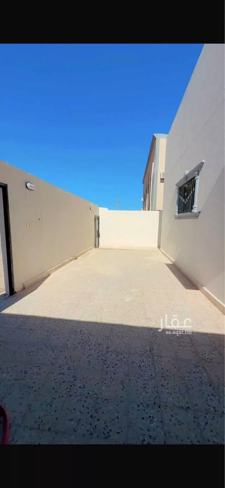 دور للبيع في شارع جنادة بن زيد الحارثي, حي الملك خالد, مدينة عنيزة, منطقة القصيم صورة 2