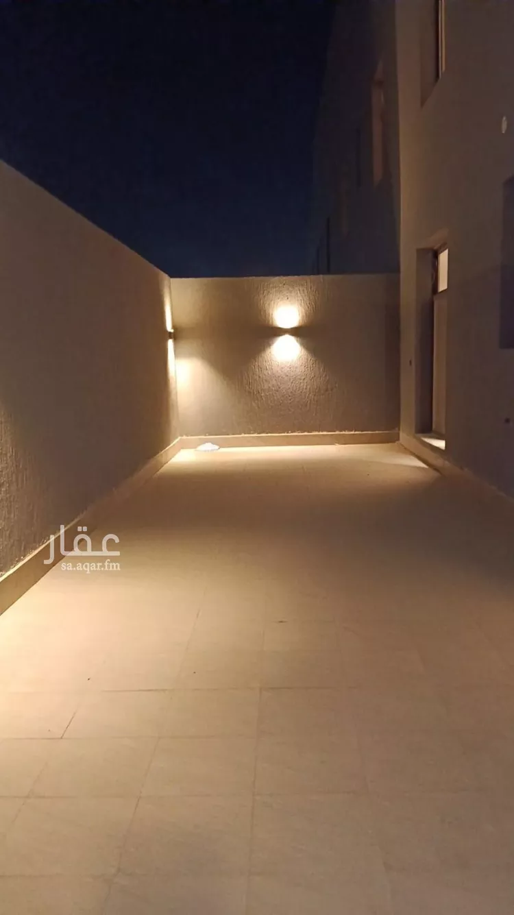 عمارة للإيجار في شارع يوسف اللخمي, حي الرمال, مدينة الرياض, منطقة الرياض 7