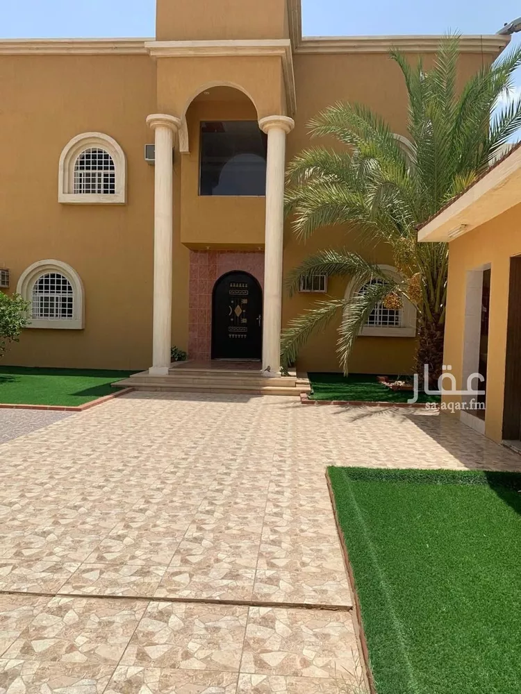 فيلا للبيع في شارع  الحجرين, حي الأمير سلطان, مدينة بيشة, منطقة عسير