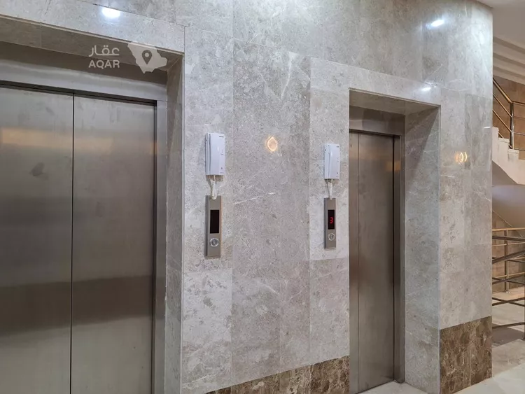 عمارة للبيع في شارع الامير نايف بن عبدالعزيز, حي الغراء, مدينة المدينة المنورة, منطقة المدينة المنورة 12