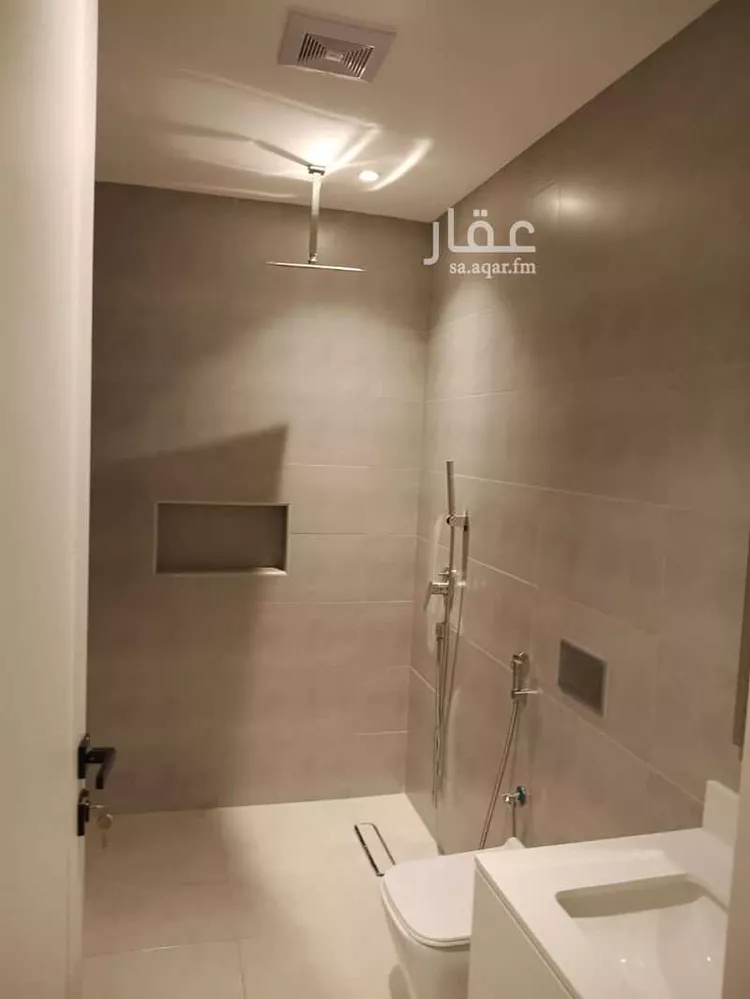 شقة للإيجار في شارع الاصول, حي البحر, مدينة الخبر, المنطقة الشرقية صورة 3