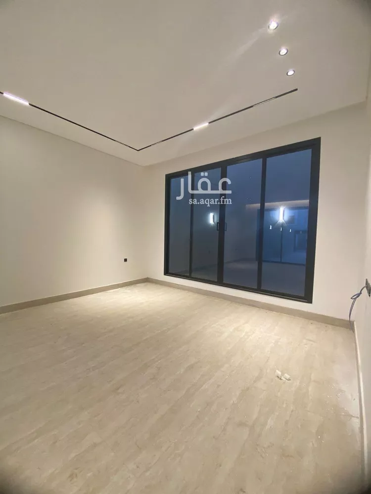 فيلا للبيع في شارع محمد بن أبي بكر القيم, حي المهدية, مدينة الرياض, منطقة الرياض صورة 4