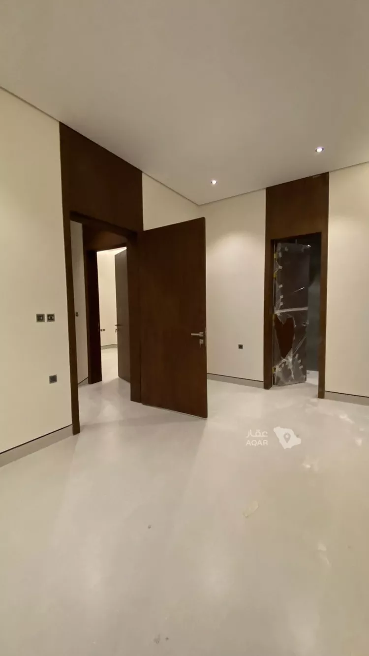 Villa for Sale in Riyadh Al Mahdiyah 9
