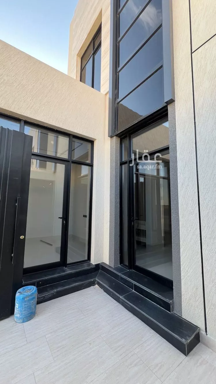 Villa for Sale in Riyadh Al Mahdiyah صورة 4