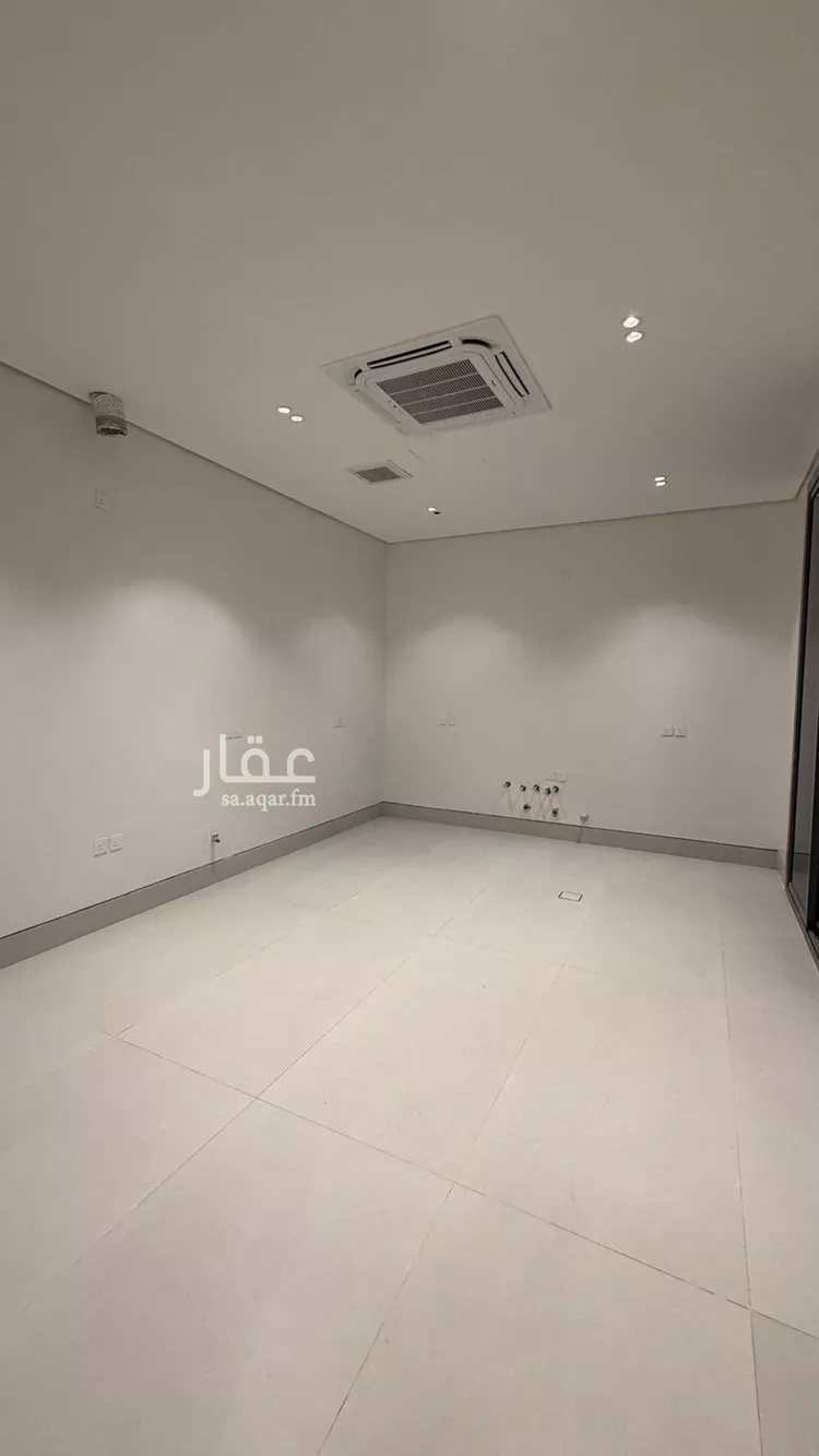 Villa for Sale in Riyadh Al Mahdiyah صورة 5