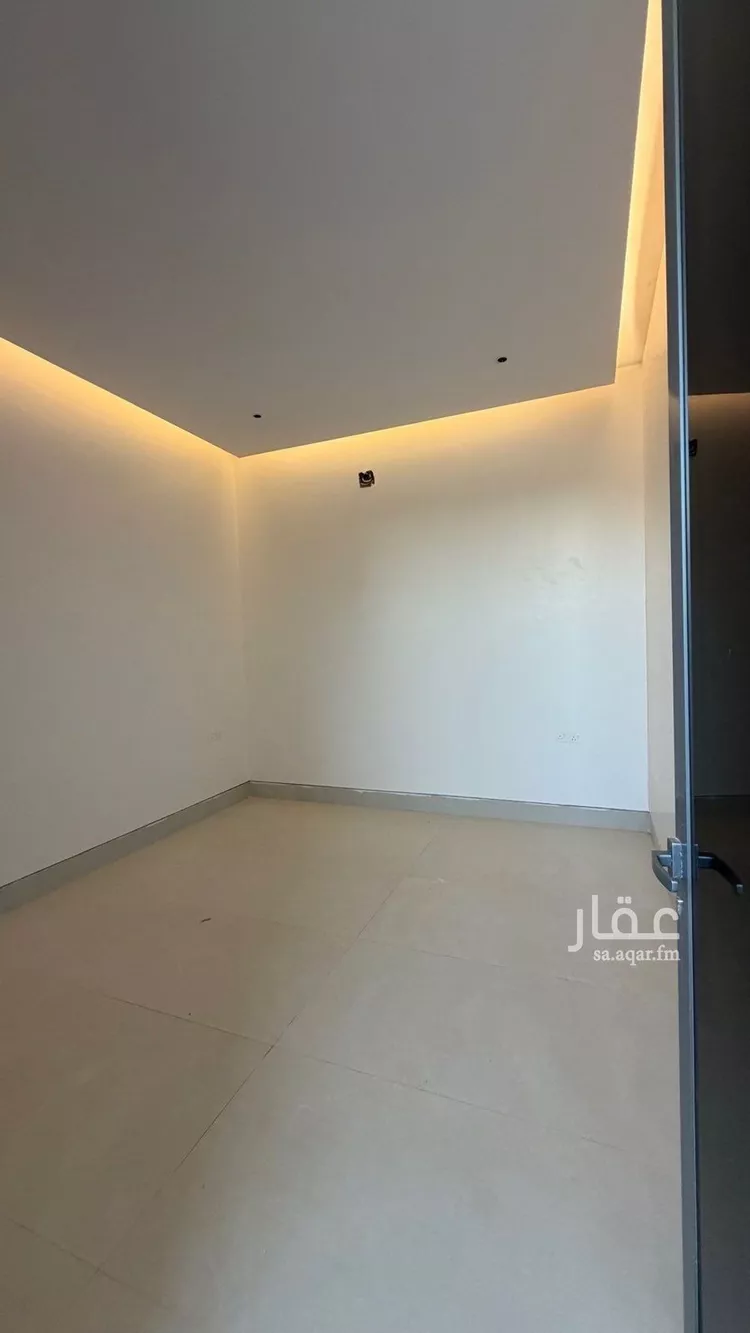 Villa for Sale in Riyadh Al Mahdiyah 19