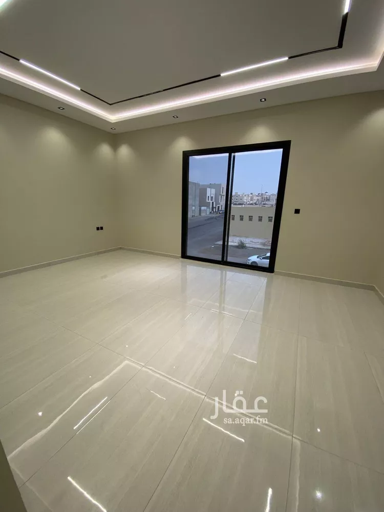 فيلا للبيع في شارع أبي الحسن الأسفرائيني, حي المهدية, مدينة الرياض, منطقة الرياض صورة 3