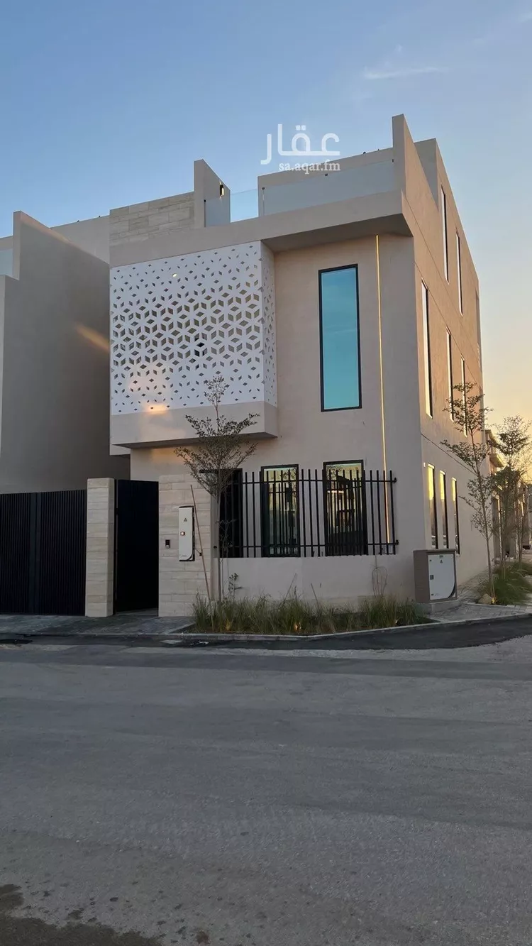 فيلا للبيع في شارع فؤاد محمد عمر توفيق, حي المهدية, مدينة الرياض, منطقة الرياض صورة 2