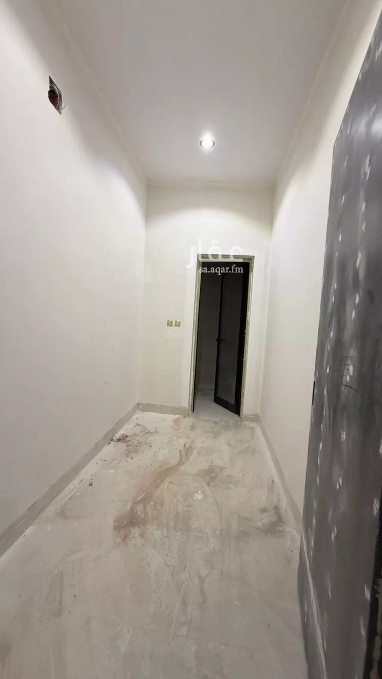 فيلا للبيع في شارع عبدالجبار بن الورد, حي المهدية, مدينة الرياض, منطقة الرياض 14