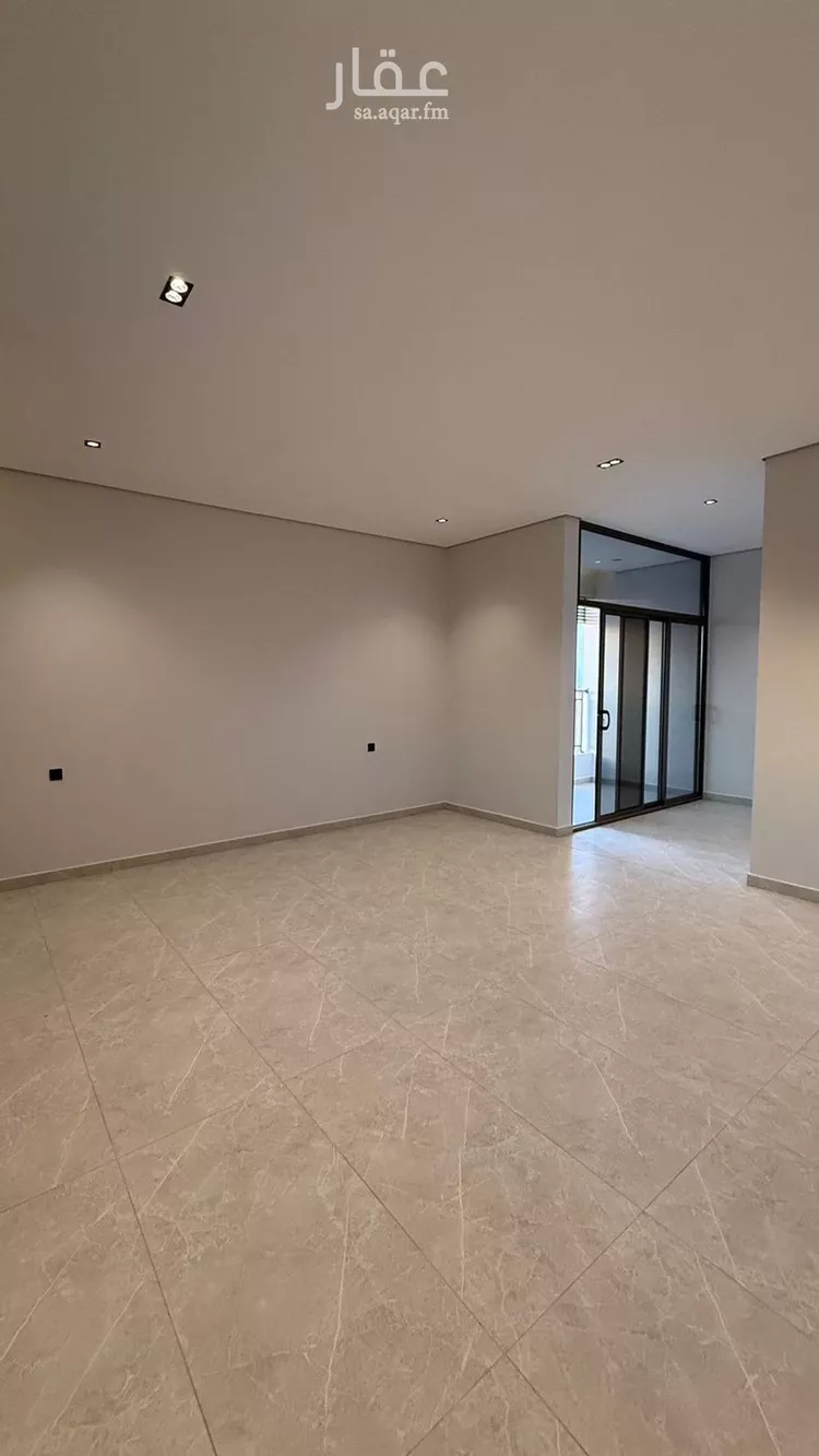 فيلا للبيع في شارع محمد بن أبي بكر القيم, حي المهدية, مدينة الرياض, منطقة الرياض صورة 3