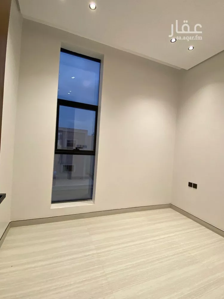فيلا للبيع في شارع فؤاد محمد عمر توفيق, حي المهدية, مدينة الرياض, منطقة الرياض 15
