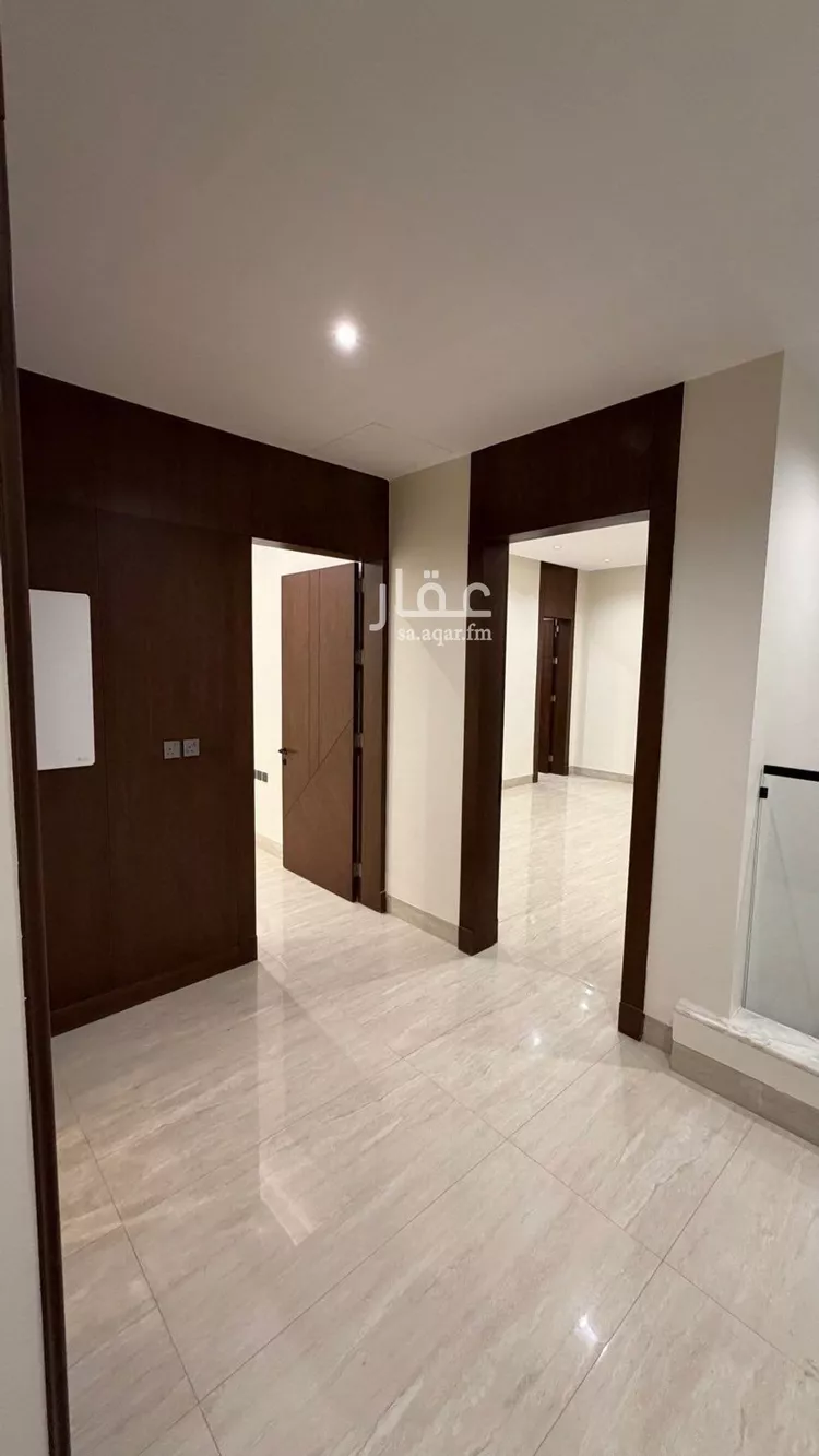 فيلا للبيع في شارع عبدالجبار بن الورد, حي المهدية, مدينة الرياض, منطقة الرياض 21