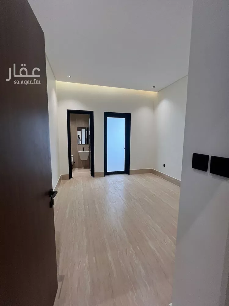 فيلا للبيع في شارع فؤاد سزكين, حي المهدية, مدينة الرياض, منطقة الرياض صورة 3