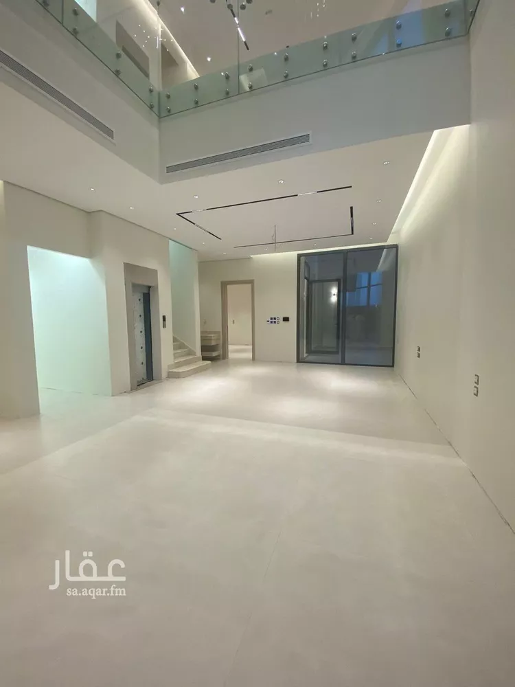 فيلا للبيع في شارع فؤاد محمد عمر توفيق, حي المهدية, مدينة الرياض, منطقة الرياض صورة 4