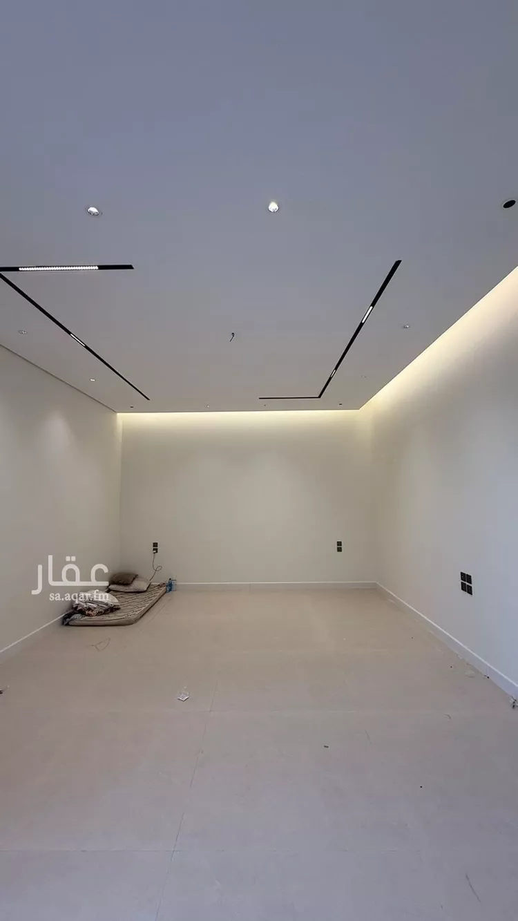 فيلا للبيع في شارع محمد بن أبي بكر القيم, حي المهدية, مدينة الرياض, منطقة الرياض صورة 3