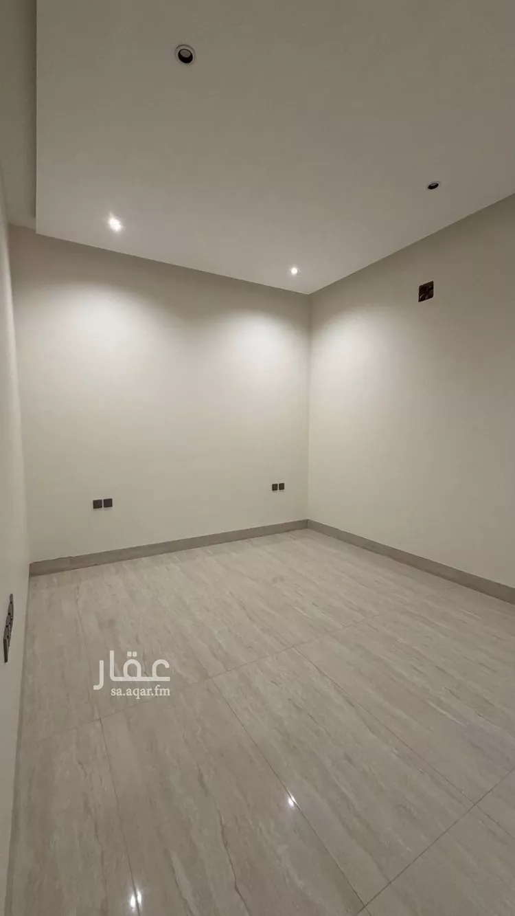 فيلا للبيع في شارع عبدالجبار بن الورد, حي المهدية, مدينة الرياض, منطقة الرياض 6