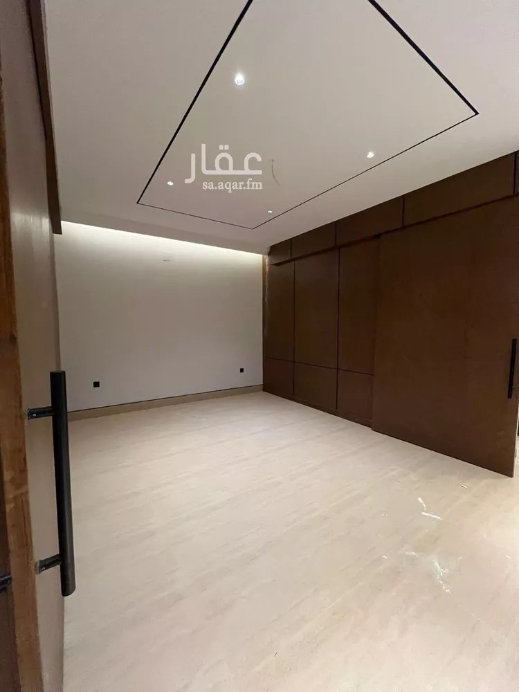 فيلا للبيع في شارع محمد بن أبي بكر القيم, حي المهدية, مدينة الرياض, منطقة الرياض صورة 3