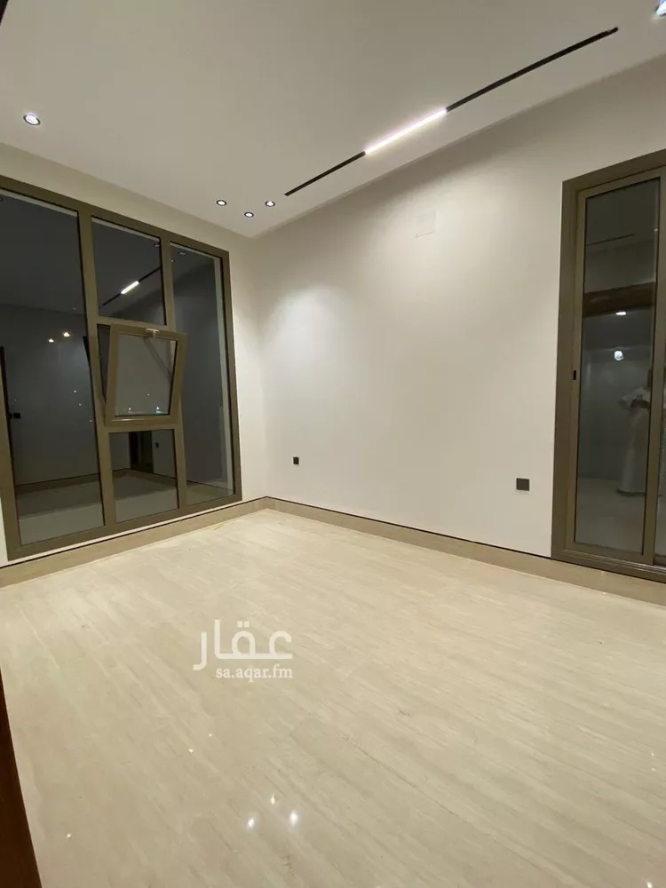 فيلا للبيع في شارع المهدية, حي المهدية, مدينة الرياض, منطقة الرياض 15