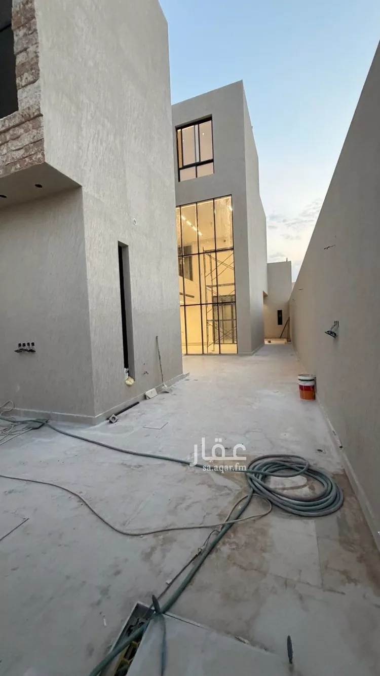 فيلا للبيع في شارع عبدالجبار بن الورد, حي المهدية, مدينة الرياض, منطقة الرياض صورة 4