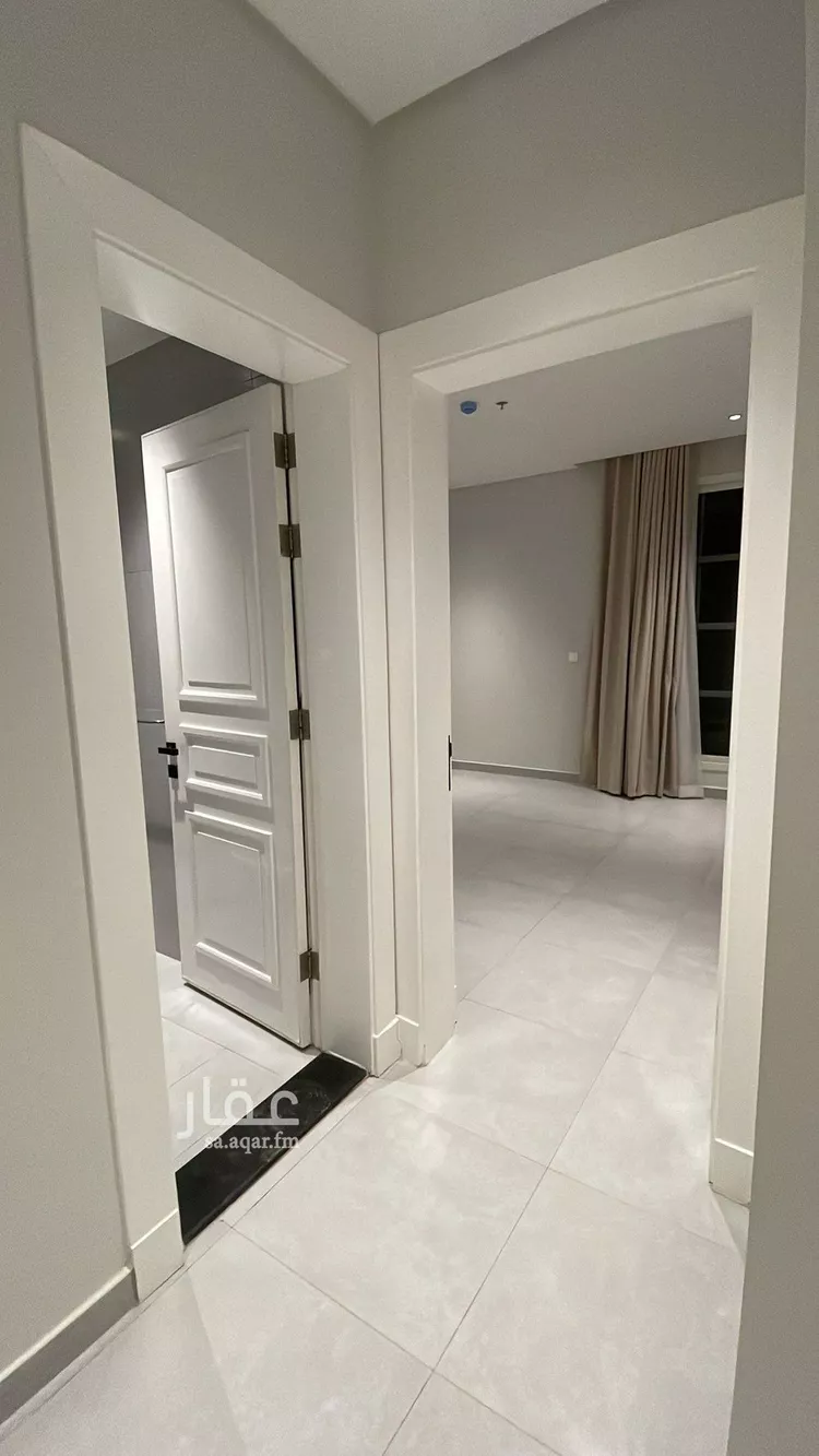 شقة للإيجار في شارع طريق الامام سعود بن فيصل, حي الملقا, مدينة الرياض, منطقة الرياض صورة 4