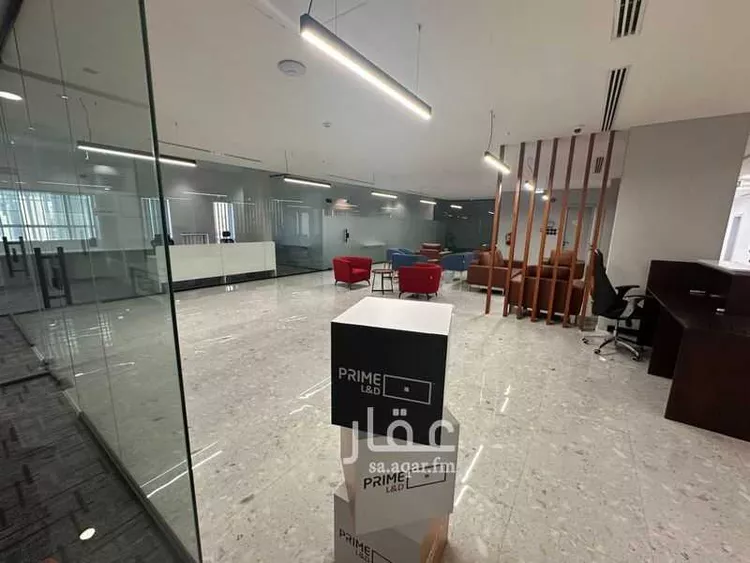 عمارة للإيجار في شارع الامير محمد ابن سلمان ابن عبدالعزيز, حي الربيع, مدينة الرياض, منطقة الرياض صورة 5