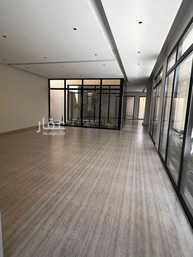 فيلا للبيع في شارع عثمان العبيد, حي القيروان, مدينة الرياض, منطقة الرياض صورة 5