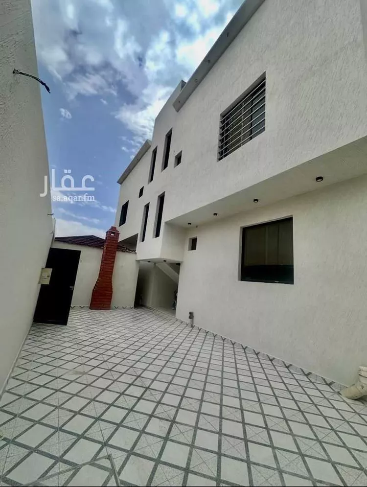 عمارة للبيع في شارع 7597188, حي الخضراء, مدينة المدينة المنورة, منطقة المدينة المنورة صورة 2