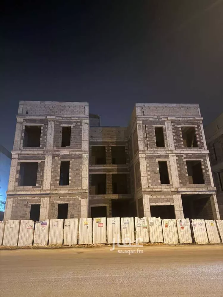 عمارة للبيع في شارع محمد بن أحمد الغزوي, حي المهدية, مدينة الرياض, منطقة الرياض صورة 2
