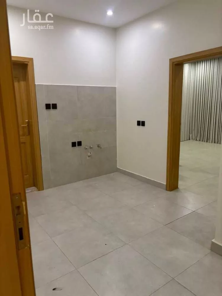 عمارة للإيجار في شارع ام منيع اسماء بنت عمرو الانصارية, حي الحديقة, مدينة المدينة المنورة, منطقة المدينة المنورة 7