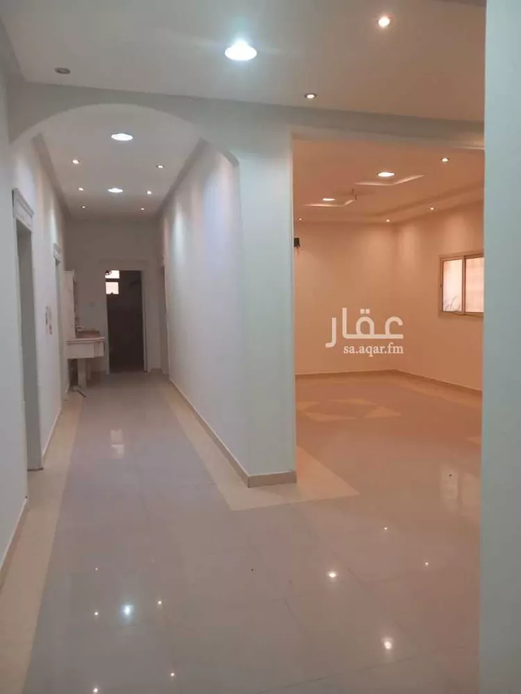 فيلا للبيع في شارع اللوزة, حي ظهرة لبن, مدينة الرياض, منطقة الرياض 1 صورة
