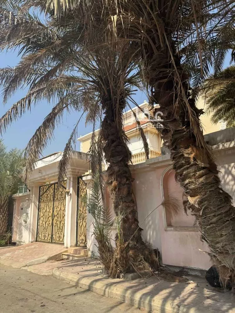 فيلا للبيع في شارع ابي علي بن رشيق, حي المحمدية, مدينة جدة, منطقة مكة المكرمة