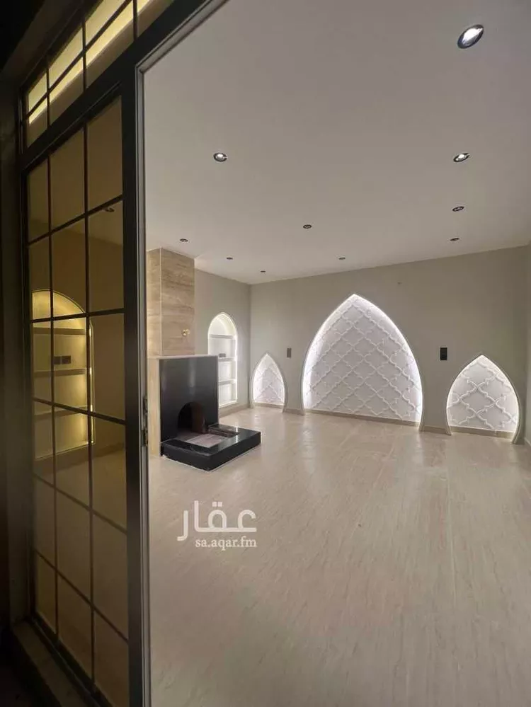 فيلا للبيع في شارع أبو الفضل البيهقي, حي الصفاء, مدينة تبوك, منطقة تبوك