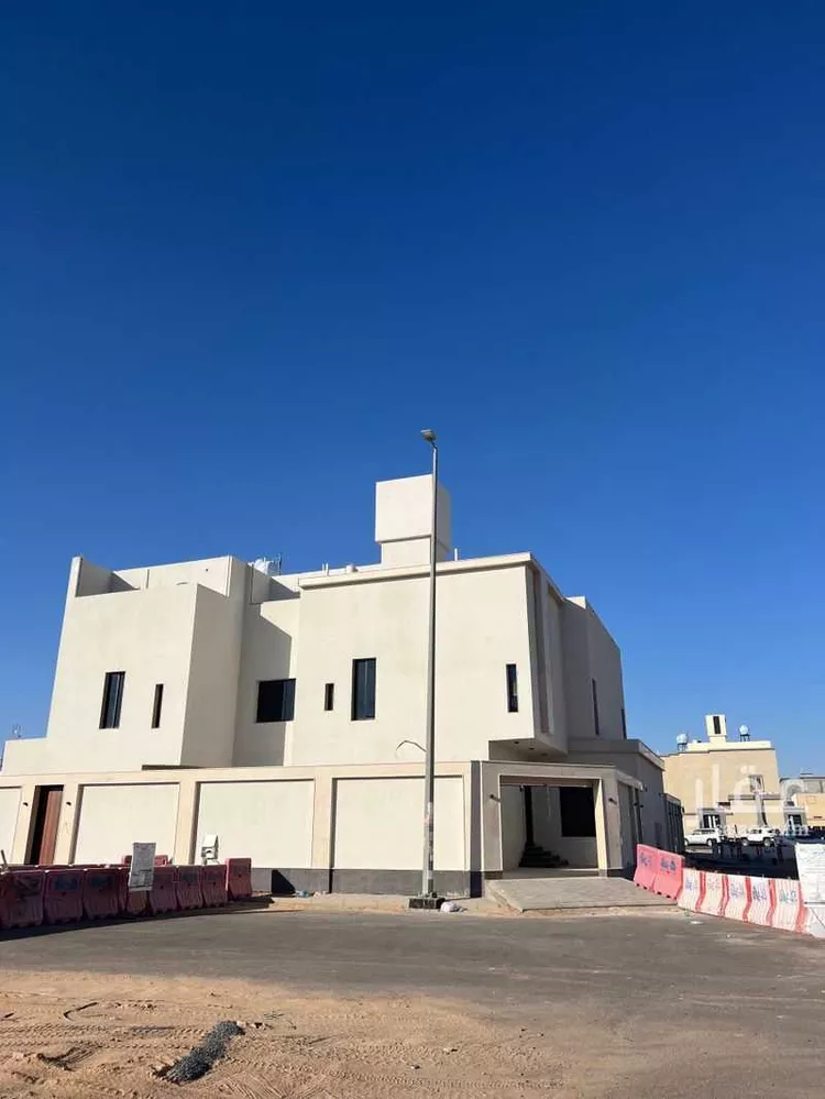 فيلا للبيع في شارع واحة الشمال 13, حي واحة الشمال, مدينة تبوك, منطقة تبوك