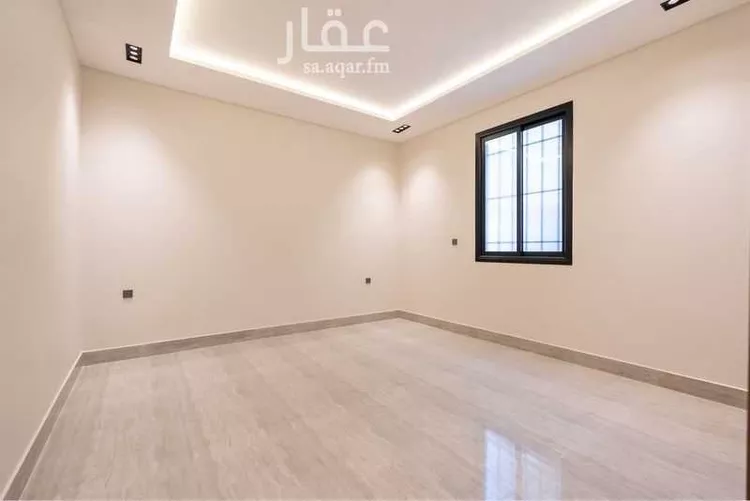Floor for Sale in Riyadh Ar Rimal 7