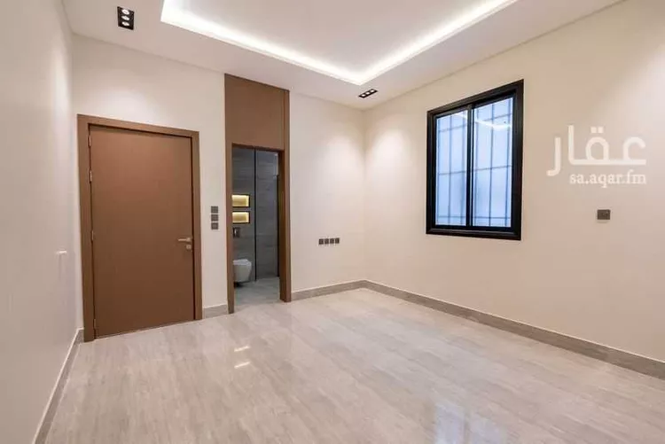 Floor for Sale in Riyadh Ar Rimal 6