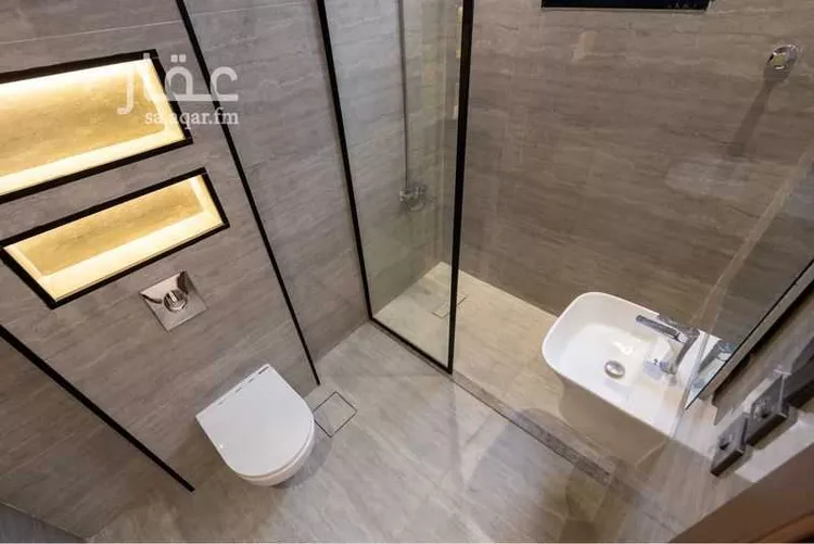 Floor for Sale in Riyadh Ar Rimal 8