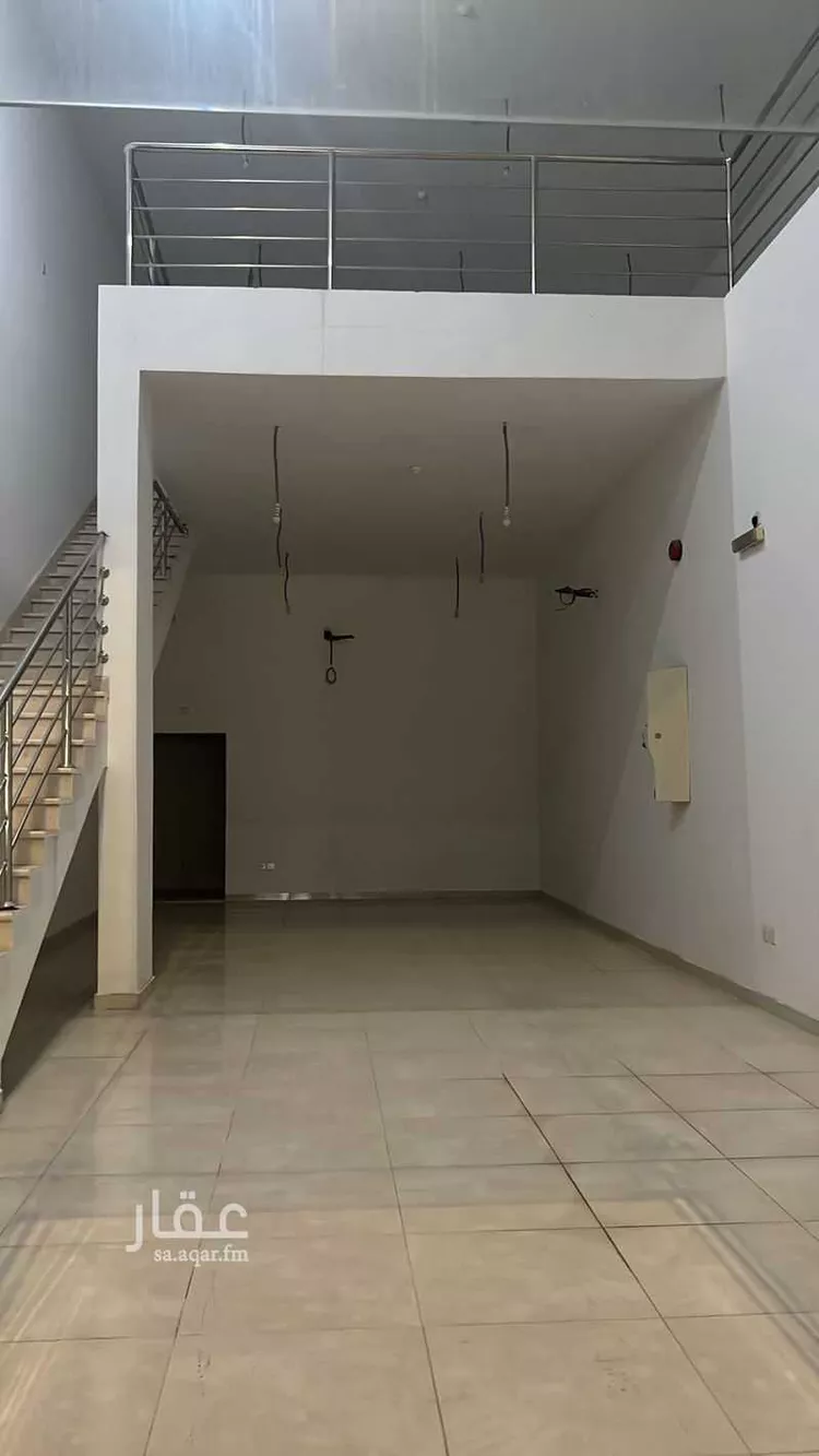 محل للبيع في شارع طريق الصناعية, حي أبوكبير, مدينة المدينه المنوره, منطقة المدينة المنورة صورة 2